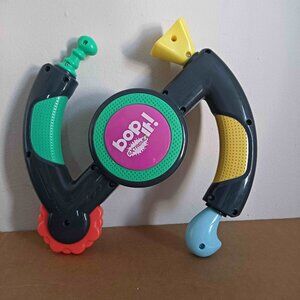 BOP-IT GAME